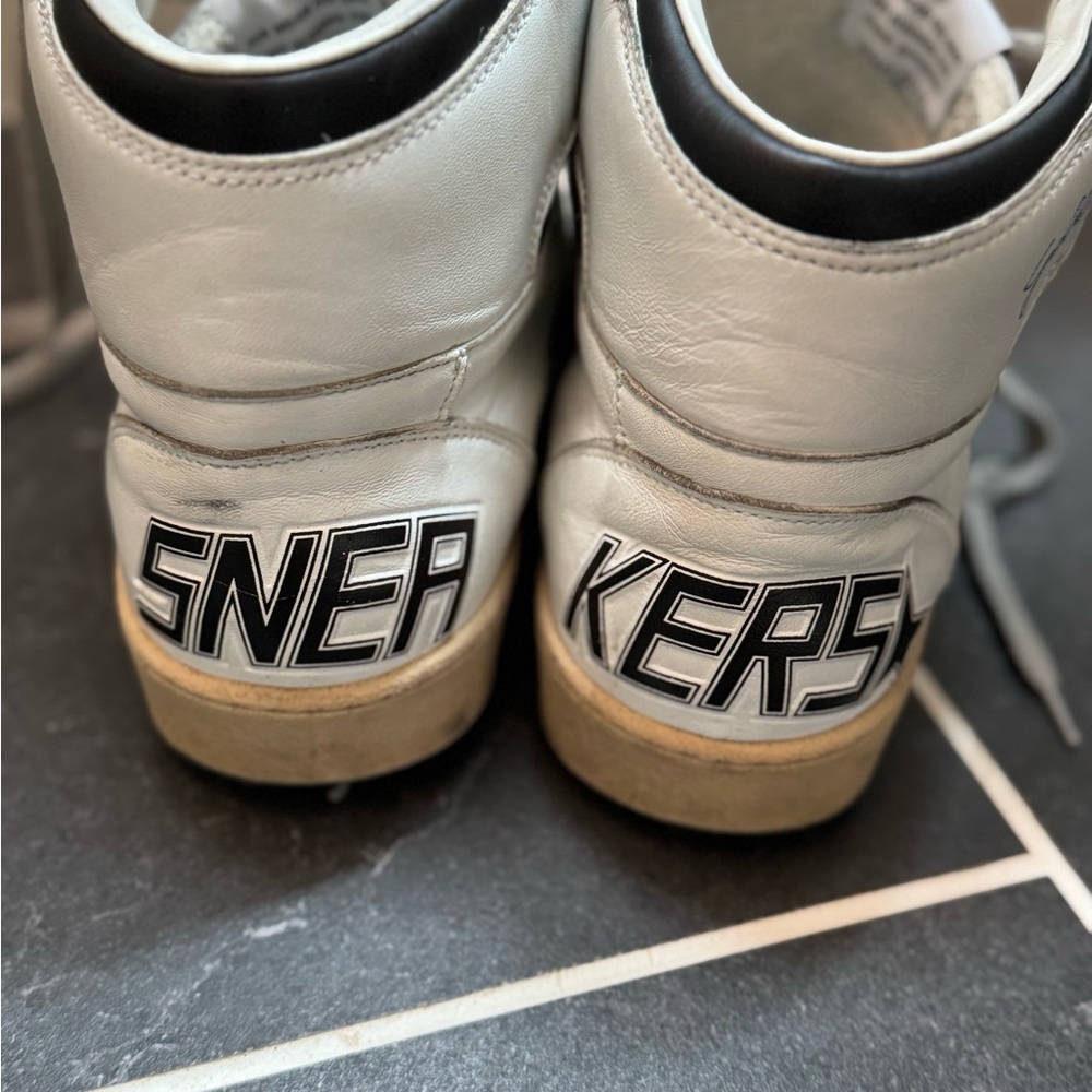 White and Black High-Top Sneakers Golden Goose!